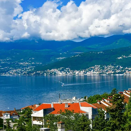 Alpaca Penthouse With A Stunning Sea View * Rijeka