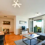 Alpaca Penthouse With A Stunning Sea View Lägenhet